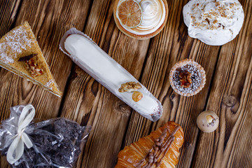 lilac sweets cake wood