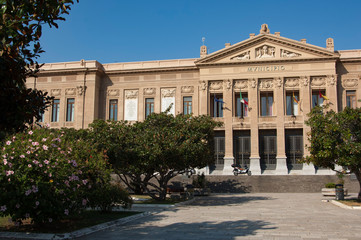 Fototapeta na wymiar Town Hall Messina Sicily