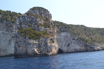 Fototapeta premium rock in the sea near 