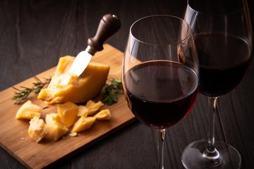 赤ワインとチーズ
