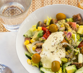 fresh vegetarian healthy vegetable salad