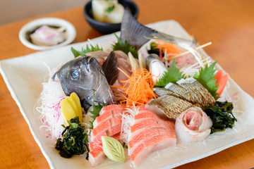 刺身の盛り合わせ