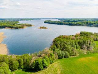 Jezioro las drzewa z lotu ptaka © Dariusz