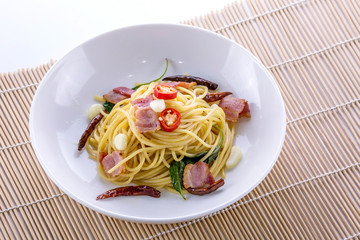 Spaghetti with beacon spicy