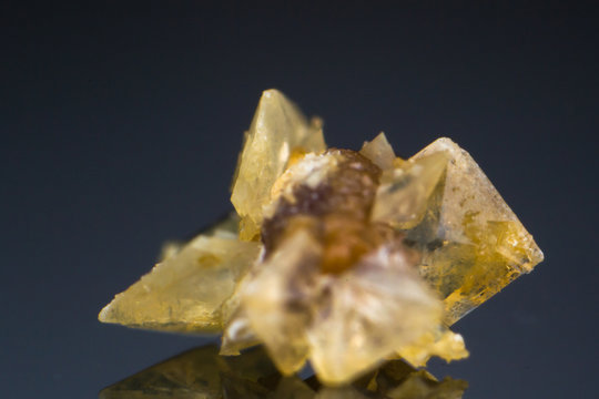 macro photo of a small kidney stone