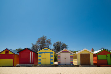 Fototapeta na wymiar Colorful little beach house on a beach in australia