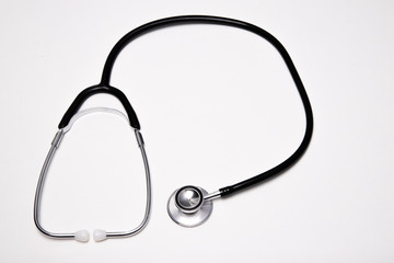 stetoskop na białym tle sprzęt lekarza internisty - obrazy, fototapety, plakaty
