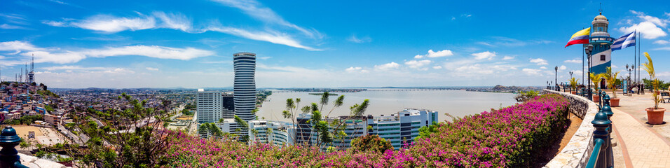 Panoramic views of Guayaquil city (Ecuador). - obrazy, fototapety, plakaty
