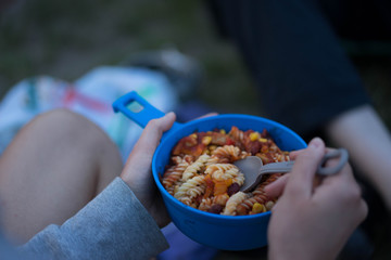 Essen beim Camping