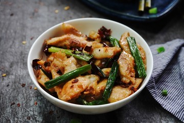 Fish with dry chilli pepper served with jasmine rice