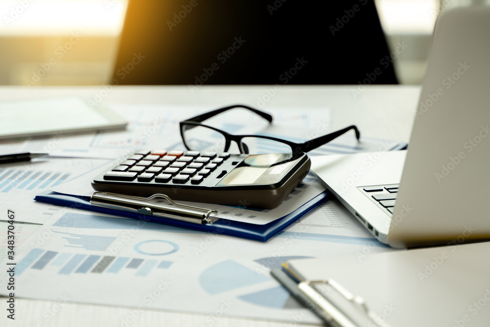 Poster financial report- business accounting money stack concept business man using calculator graph discus