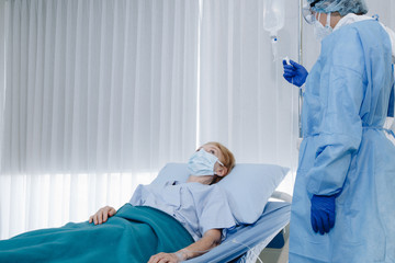 Medical team try to encourage and treat symptoms better to old woman patients from coronavirus...