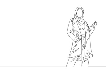 Single continuous line drawing of young happy beautiful muslimah on Islamic cloth pose nicely. Beauty malay women model in trendy hijab fashion concept one line draw design vector illustration