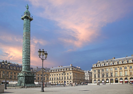 Place Vend&ocirc;me &agrave; Paris