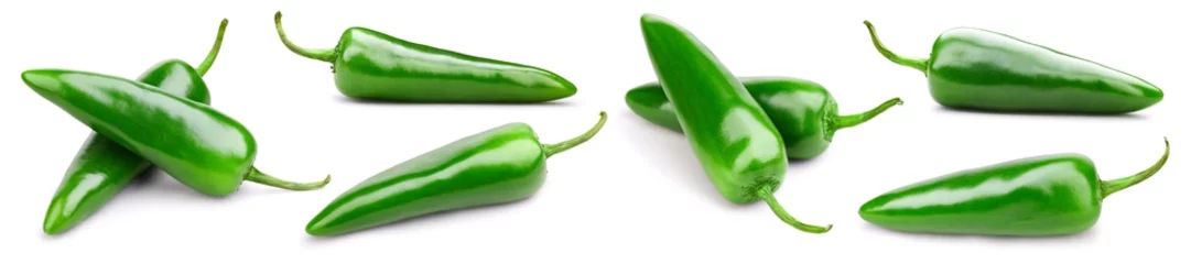 Gardinen Chilischoten Raw fresh green chili isolated on white background.  © Maks Narodenko