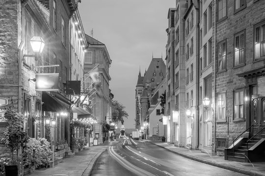 Fototapeta Old town area in Quebec  city, Canada