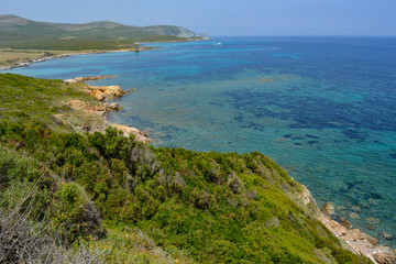 Spiaggia di di Santa Maria nel Cap Corse, Corsica, lungo il sentiero dei doganieri. Francia