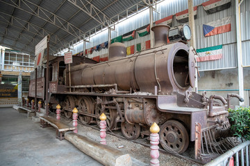 カンチャナブリの戦争博物館に展示される蒸気機関車