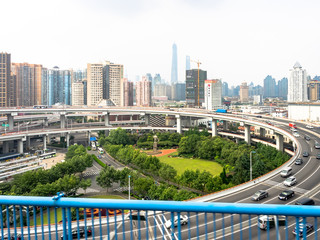 China, Shanghai, Spirale zur Nanpu Brücke