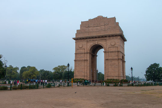 Sunrise At India Gate, New Delhi / Morning Cycling | Silhouette Of India Gate, Vijay Chowk, Sun Behind India Gate/ Empty India Gate, War Memorial