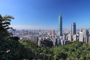 Fototapeta na wymiar Taipei skyline, Taiwan