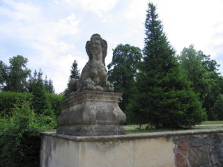 Fototapeta na wymiar Sphinx im Schlosspark Schloss Rheinsberg