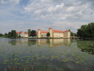 Fototapeta premium Grienericksee Schloss und Schlosspark Rheinsberg