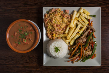 Combined dish with beef and vegetables.