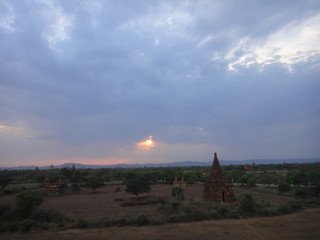 Fototapeta premium Paisaje de Bagan