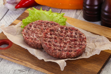 Raw burger cutlet