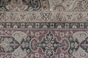 intricate weaving wall carpet pattern