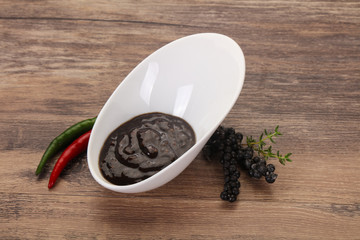 Black pepper sauce for meat