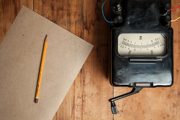 obsolete device for measuring electric current