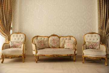 vintage royal sofa nobody