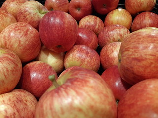 Red apples in a market