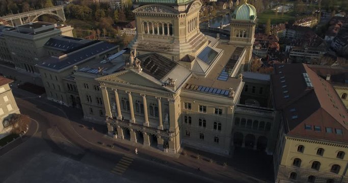 Desert place in front of Bundeshaus - Aerial 4K