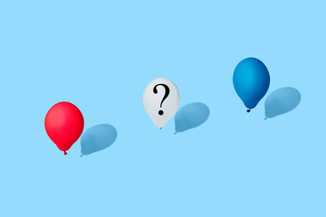 Multicolored balloons as a symbol of heterogeneity of society. modern isometric style. Concept of individual choice in a heterogeneous society