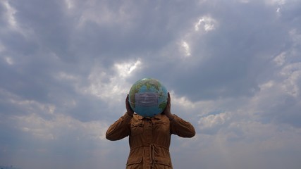 pandemic, theme that invades our heads