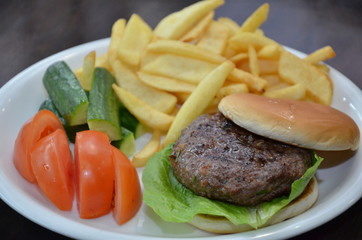 hamburger with fries