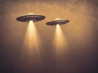 Fototapete UFO Zwei UFOs fliegen im Nebel mit Licht darunter. 3D-Illustration monochromatische Sepia-getönte Fotografie aus alter Zeit. Konzeptbild mit Leerzeichen unter den UFOs für Texte und Bilder.