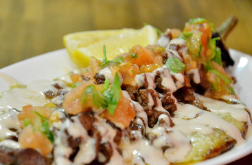 meat with sous and vegi