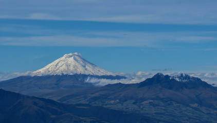 Fototapeta na wymiar Cotopaxi volcano