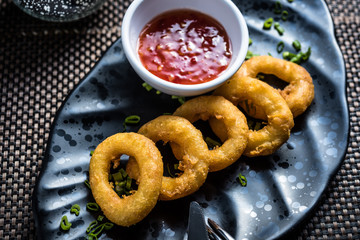 Squid rings fried with sweet chili sauce