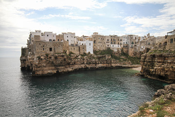 Città di Polignano vista dal mare