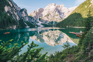 Fototapeta na wymiar landscape view of alpine lake