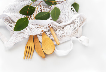 Mesh bag and bamboo cutlery