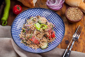 georgian vegetables salad with nuts