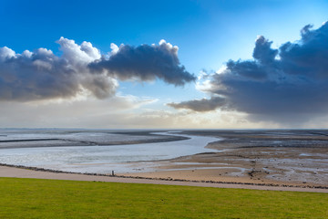 Mud Flats by Luettmoorsiel