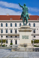Fototapeta na wymiar Statue of Maximilian at the Wittelsbacherplatz in Munich /Bavaria, Germany