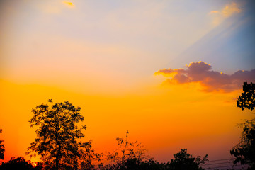 Obraz premium Sunset / sunrise with clouds, Panoramic view of a cloudy sky at sunset